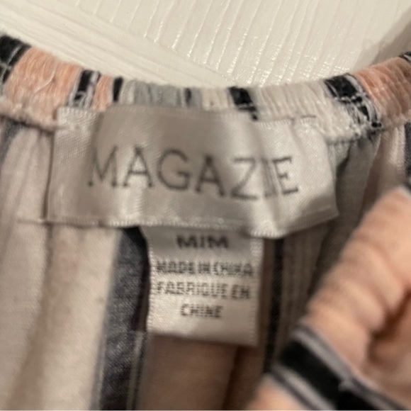 Off shoulder stripped top - Picture 3 of 3